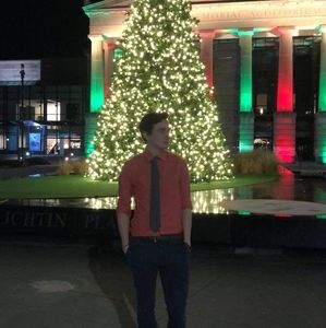 Meet your Posher, Daniel